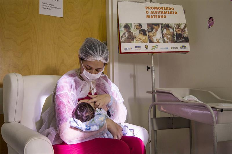 Proposto uso de pulseira eletrônica para aumentar segurança em maternidades