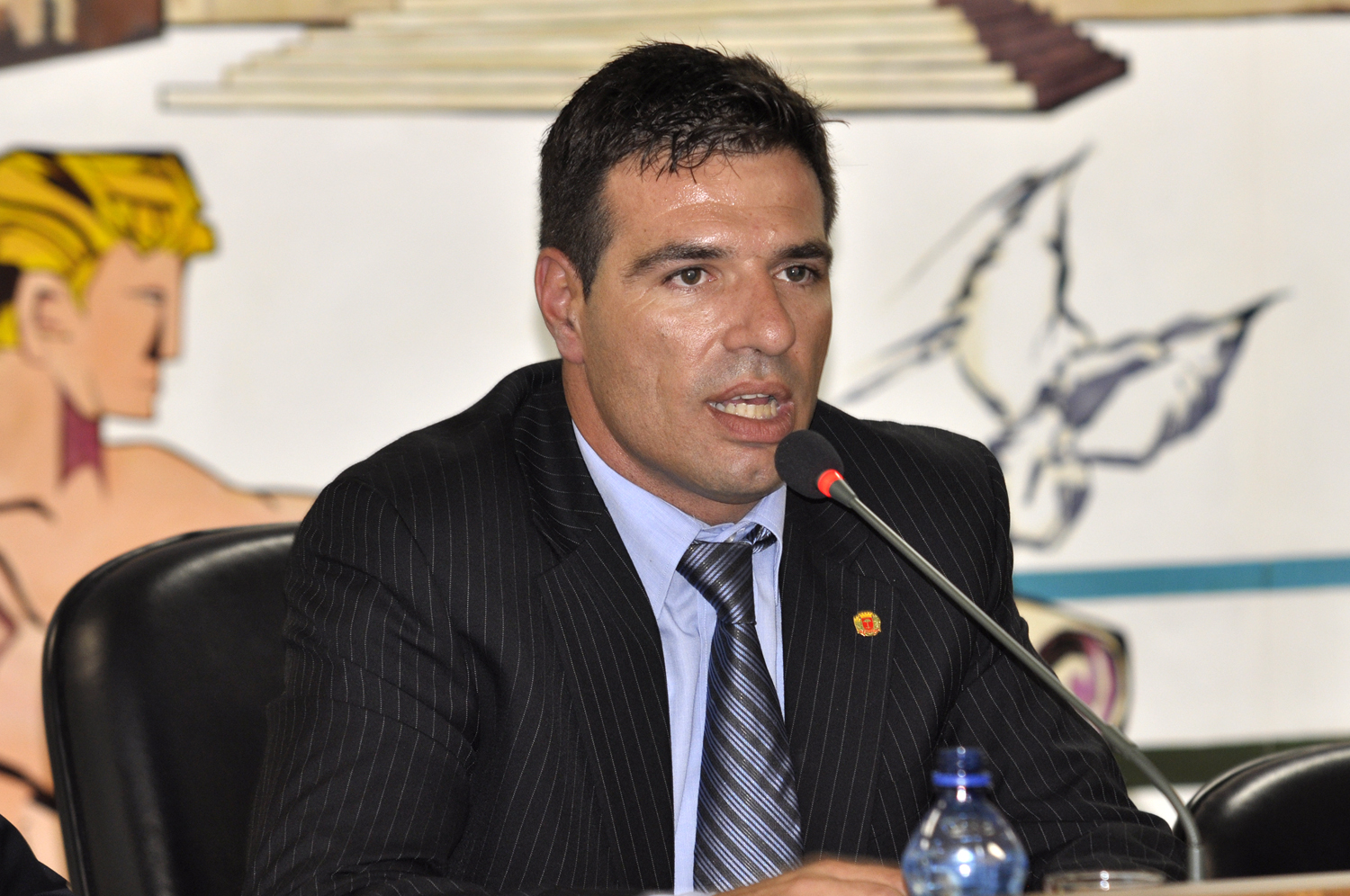 Provadores de roupa adaptados para pessoas com deficiências  