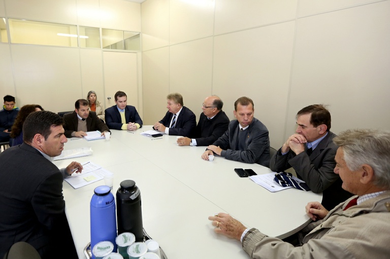 Próxima comissão a avaliar criação de cargos é a de Serviço Público