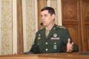 Questionado sobre intervenção, coronel diz que Forças Armadas respeitam a Constituição