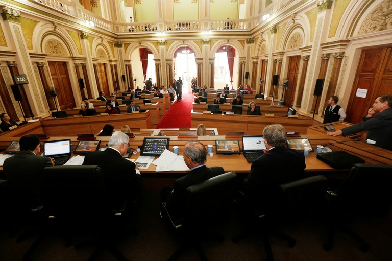 Reajuste aos servidores é confirmado em segunda votação