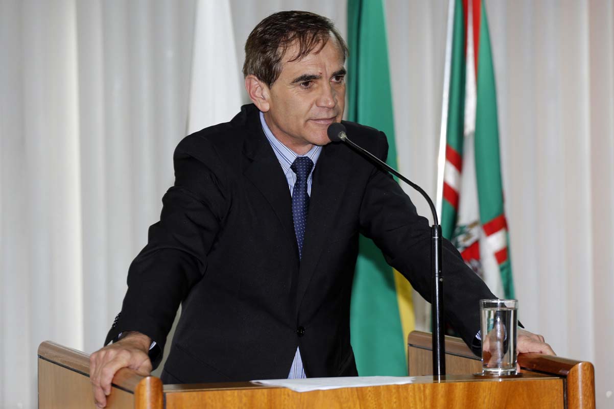 Recicláveis do poder público podem ir para cooperativas  