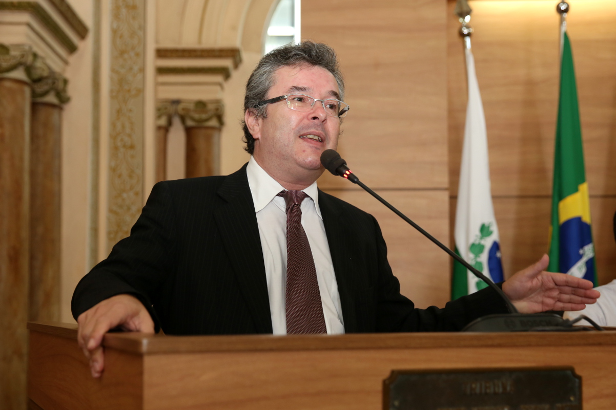  Reclamações são 71% das 897 manifestações à Ouvidoria de Curitiba