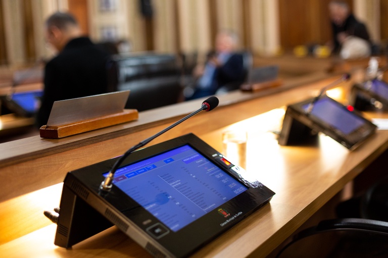 Reclassificação de 48 vias da cidade de Curitiba entra em regime de urgência