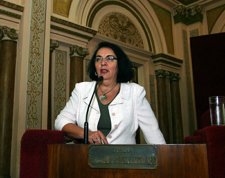 Reconhecido o trabalho do professor Osny Dacol 