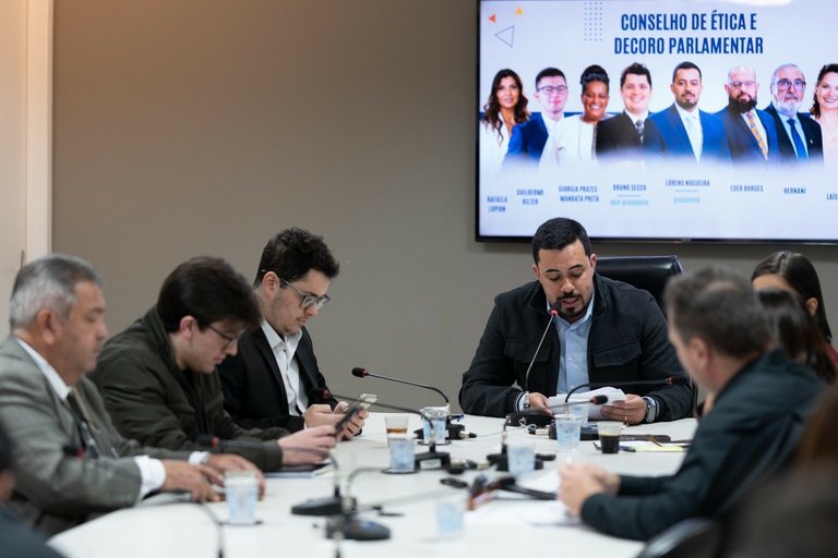 Conselho de Ética: recurso contra arquivamento é inadmitido