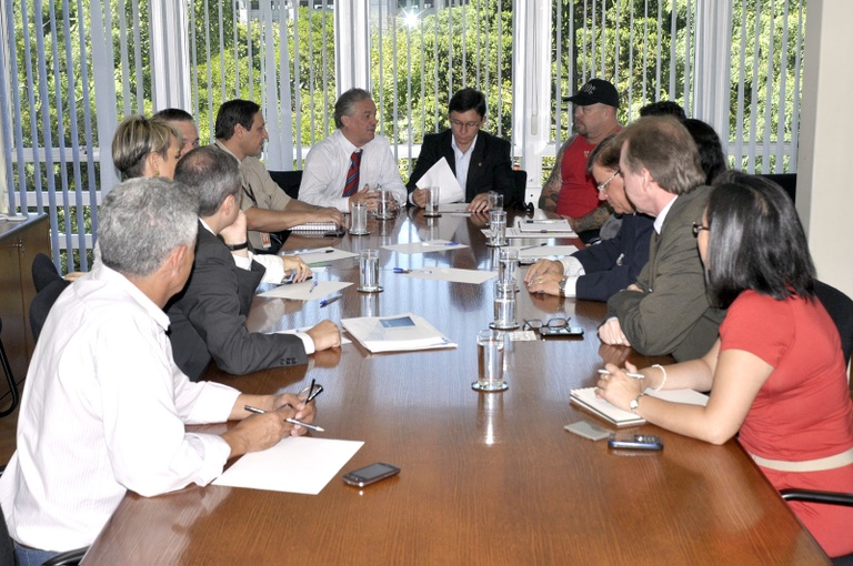 Rede 4G em Curitiba depende de legislação municipal 