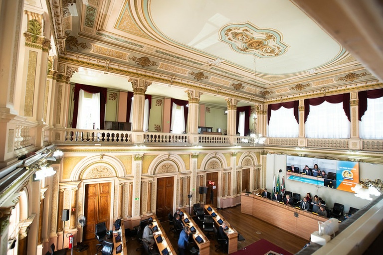 Refic, onda de calor e mais sugestões à Prefeitura de Curitiba