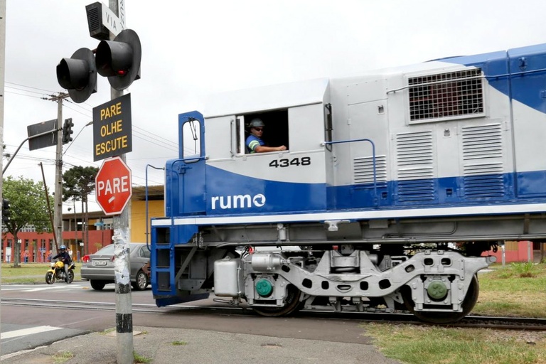 Regulamentação ao apito dos trens volta a tramitar