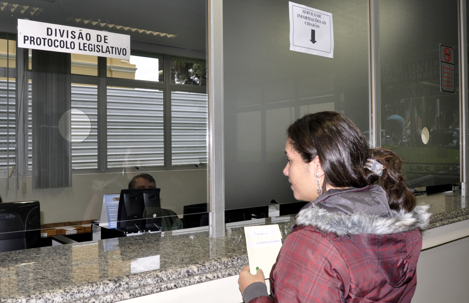 Regulamentação do Serviço de Informação volta ao plenário 