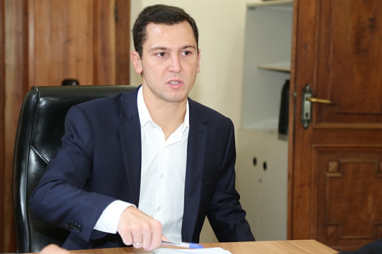 Requerido parecer sobre matrícula prioritária à Secretaria da Educação 