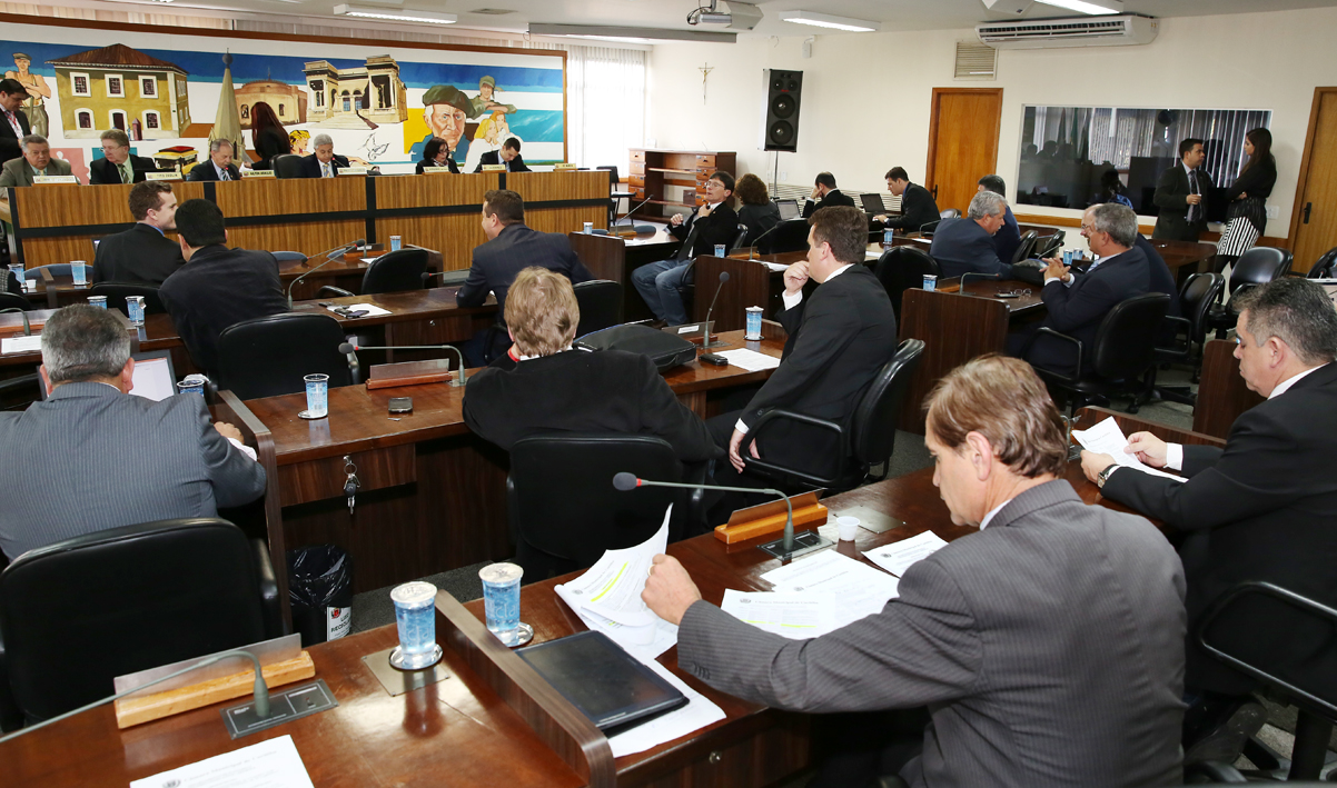 Requisitada divulgação online das votações no Legislativo  