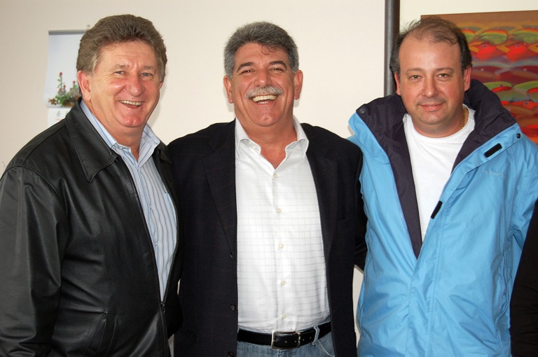 Reunião debate melhorias no Shopping Popular 