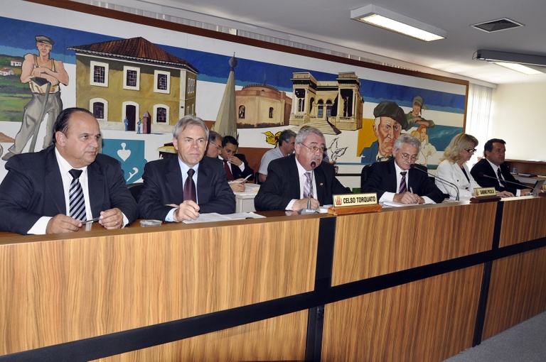 Revisão da Lei Orgânica Municipal é aprovada em primeiro turno 