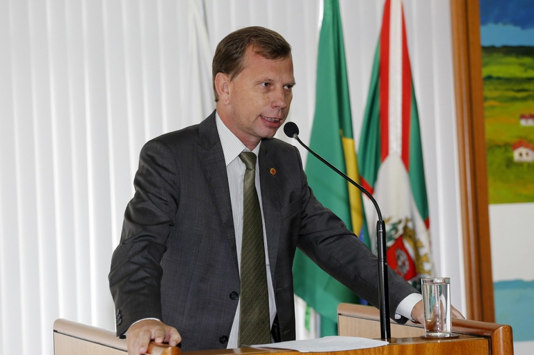 Revitalização asfáltica pode ser incluída na LDO 2015