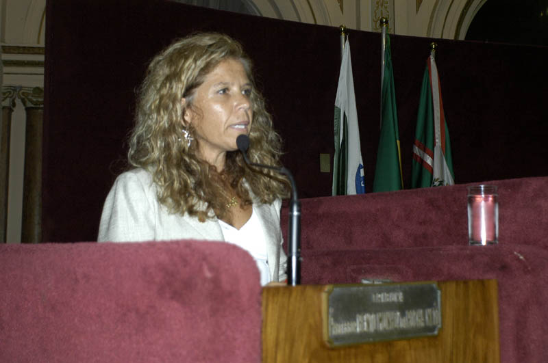 Roseli Isidoro comenta indicação de Hoffmann ao senado 