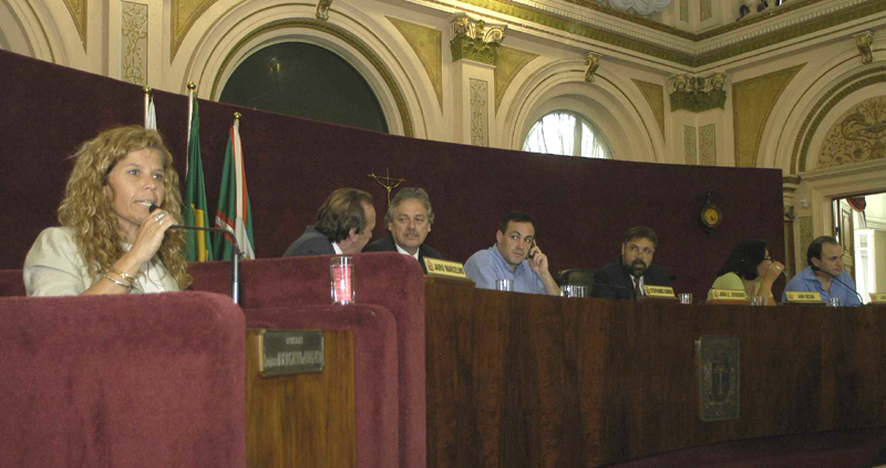 Roseli Isidoro destaca questões do Orçamento 