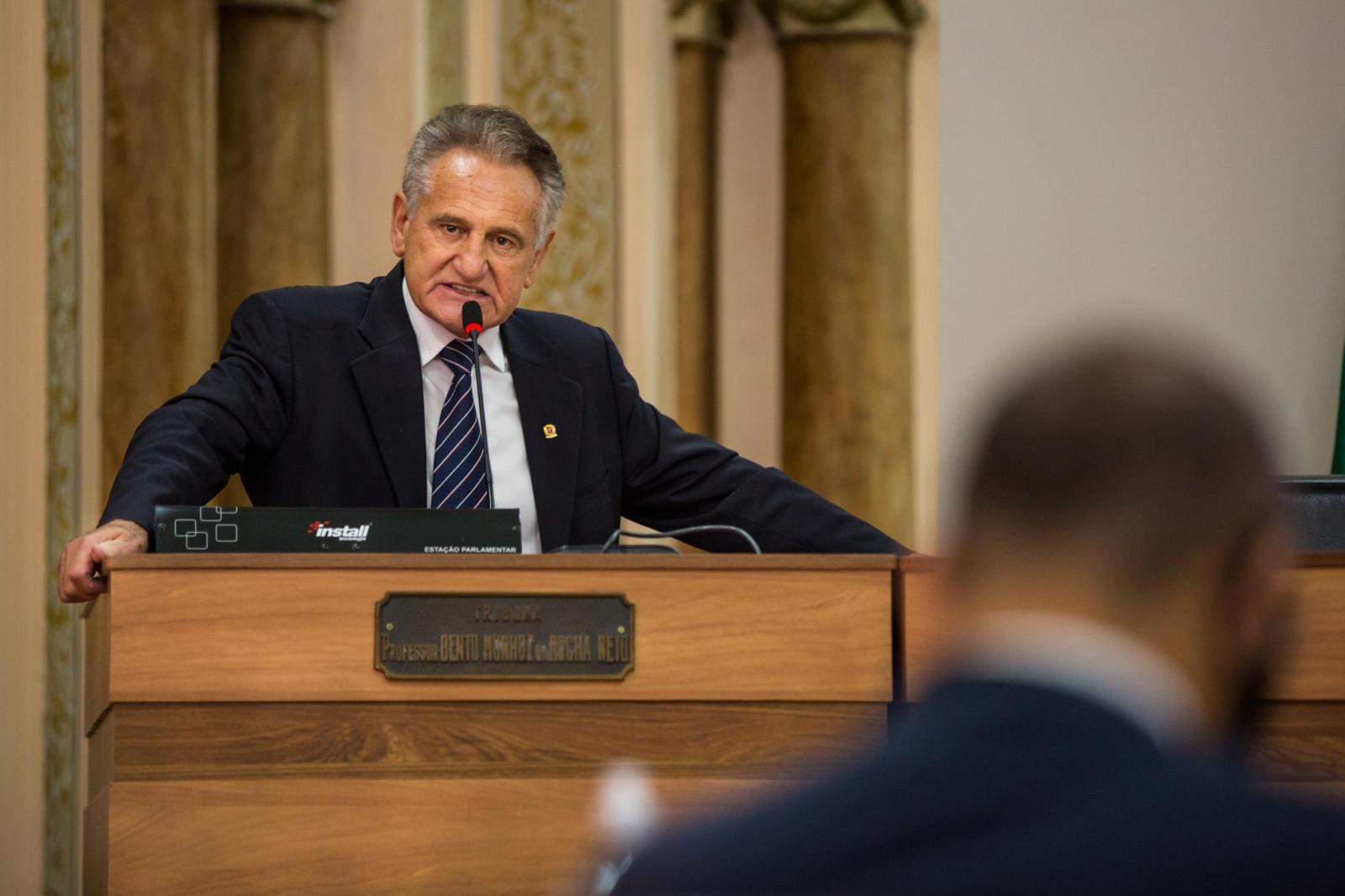 Sabino Picolo presta contas: “A Câmara não fechou”