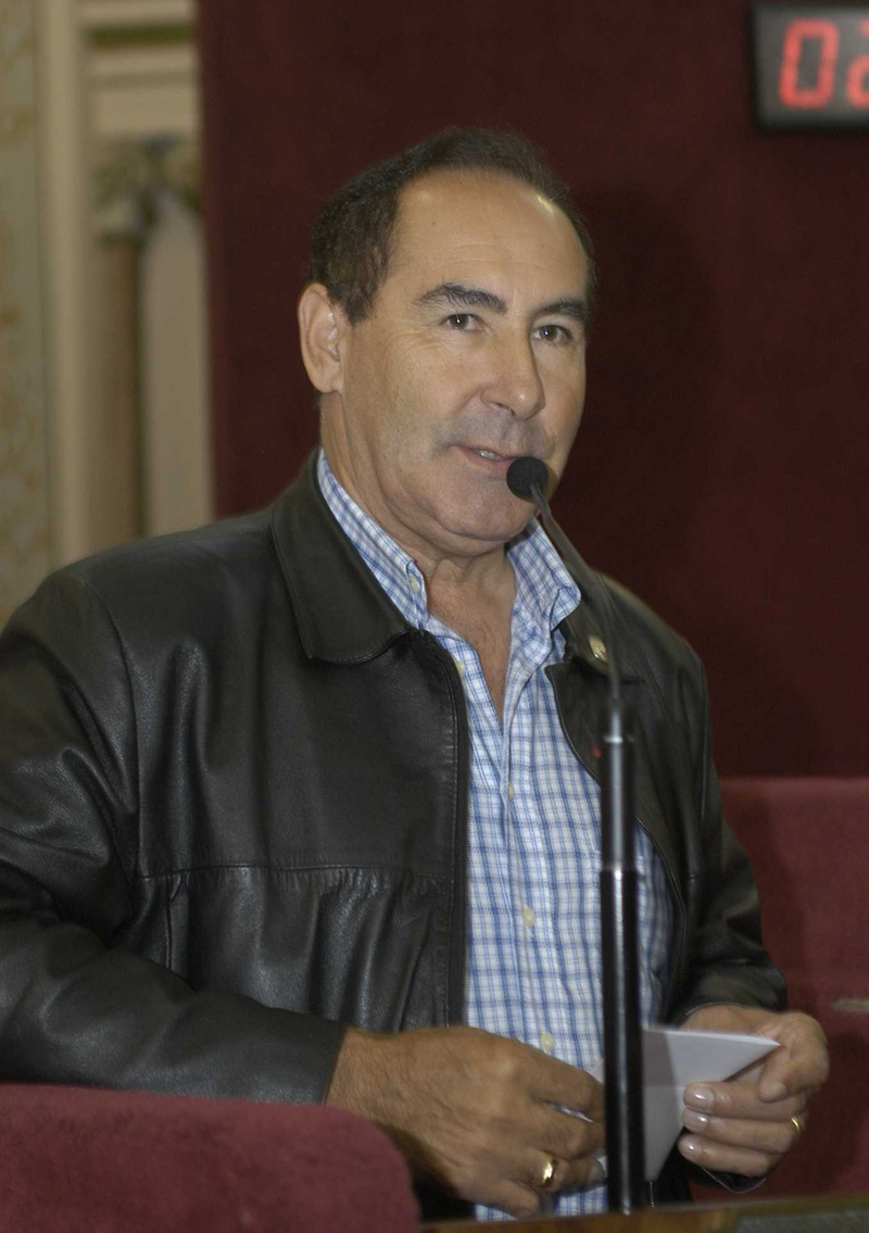 Sandoval anuncia candidatura ao Senado 