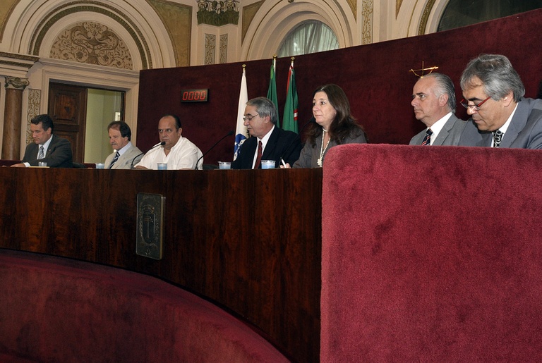 Saúde apresenta saldo contábil positivo 