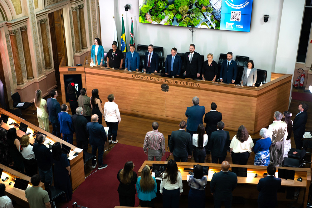 Saúde, educação e cultura: solenes celebram personalidades