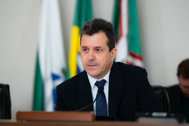 Saúde, educação e previdência lideram previsão da LDO 2027