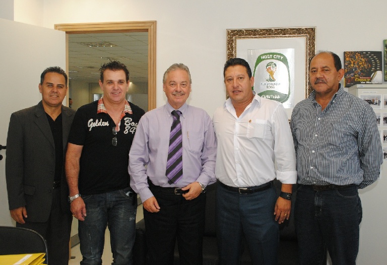 Secretaria da Copa recebe vereador 