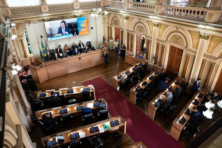 Segundo turno: Câmara de Curitiba confirma aprovação de 3 projetos de lei