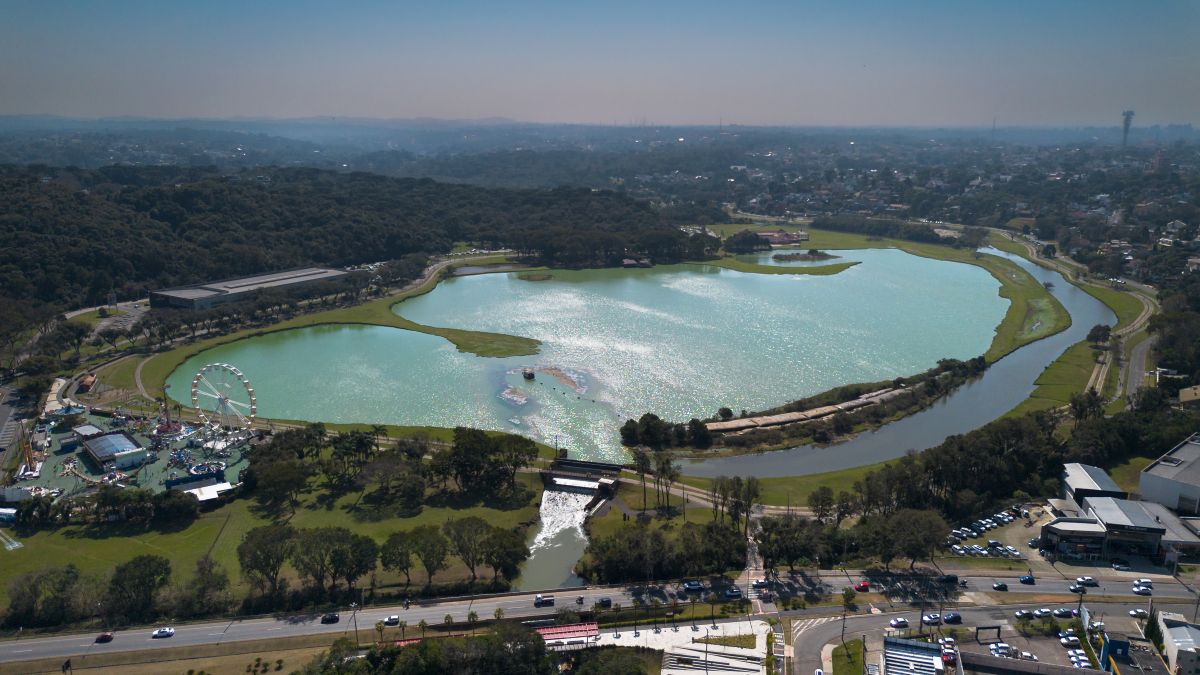 Projeto cria política para segurança e uso adequado dos parques de Curitiba