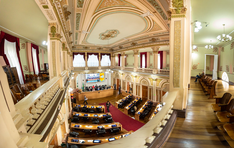 Seis comissões têm reuniões nesta semana; CCJ avalia recurso da cassação