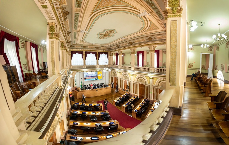 Seis comissões têm reuniões nesta semana; CCJ avalia recurso da cassação