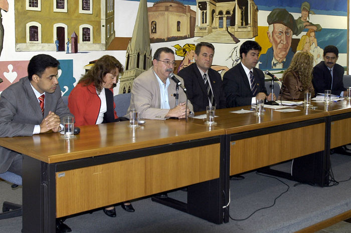 Seminário discute a educação na cidade 