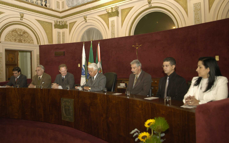 Sessão marca Dia do Agente Penitenciário 