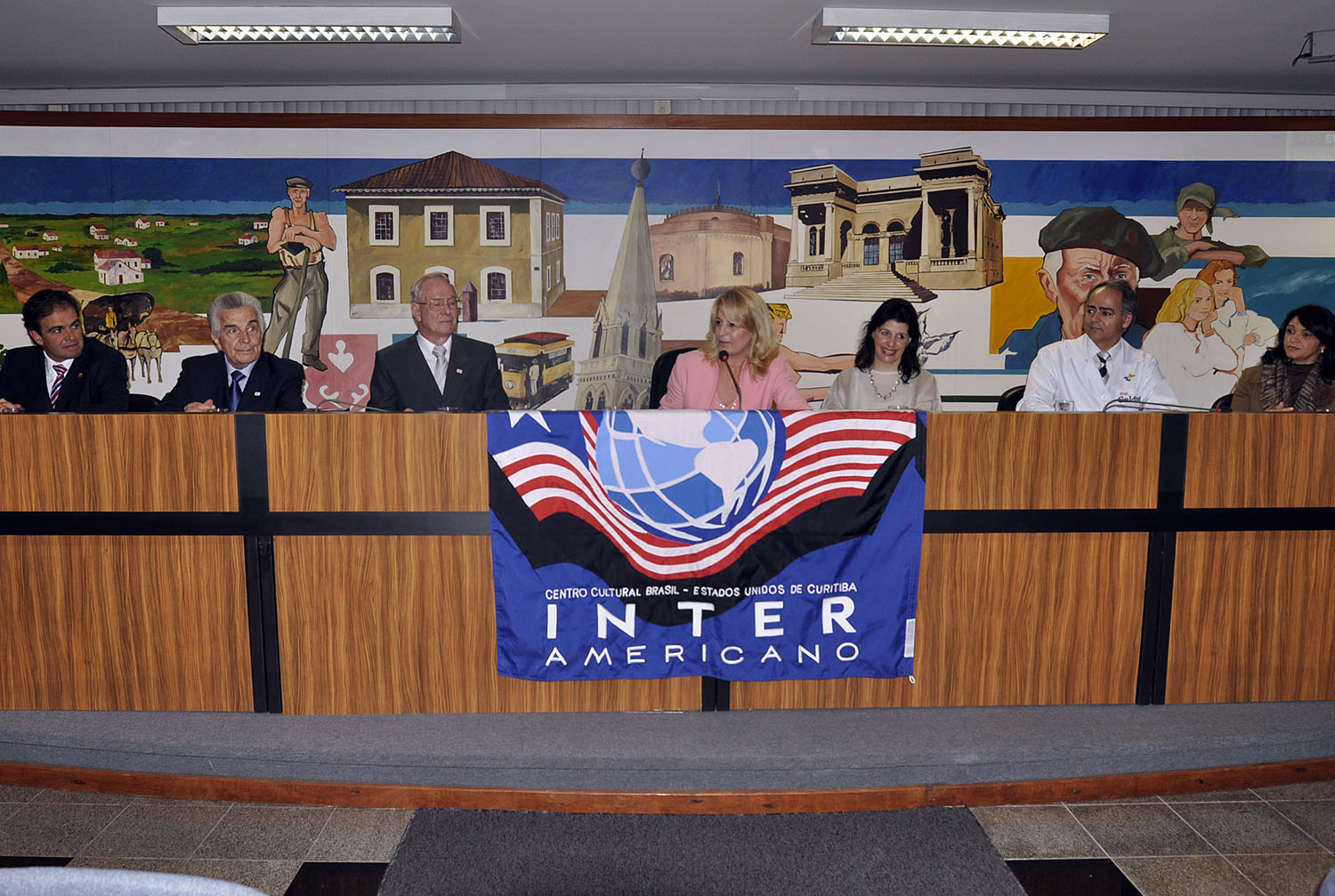 Sessão solene marca 70 anos do Centro Cultural Brasil Estados Unidos 