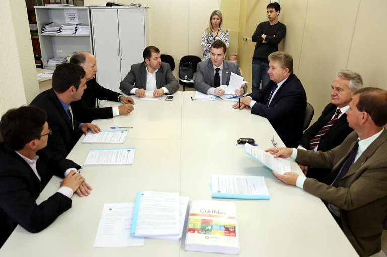 Setransp opinará sobre avaliação psicológica e micro-ônibus