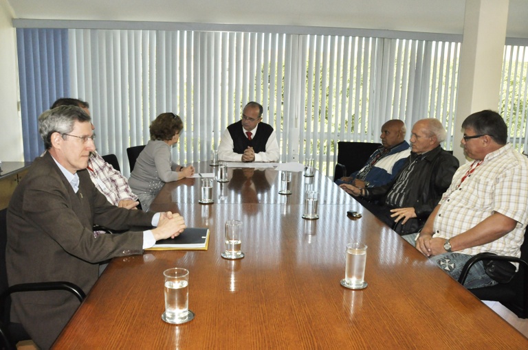 Sindicato apresenta objetivos e pesquisa 