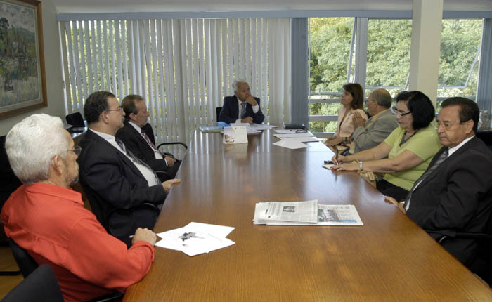 Sindicato pede mudança nos horários dos ônibus 