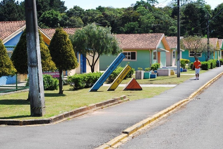Solenidade homenageia 50 anos do Pequeno Cotolengo