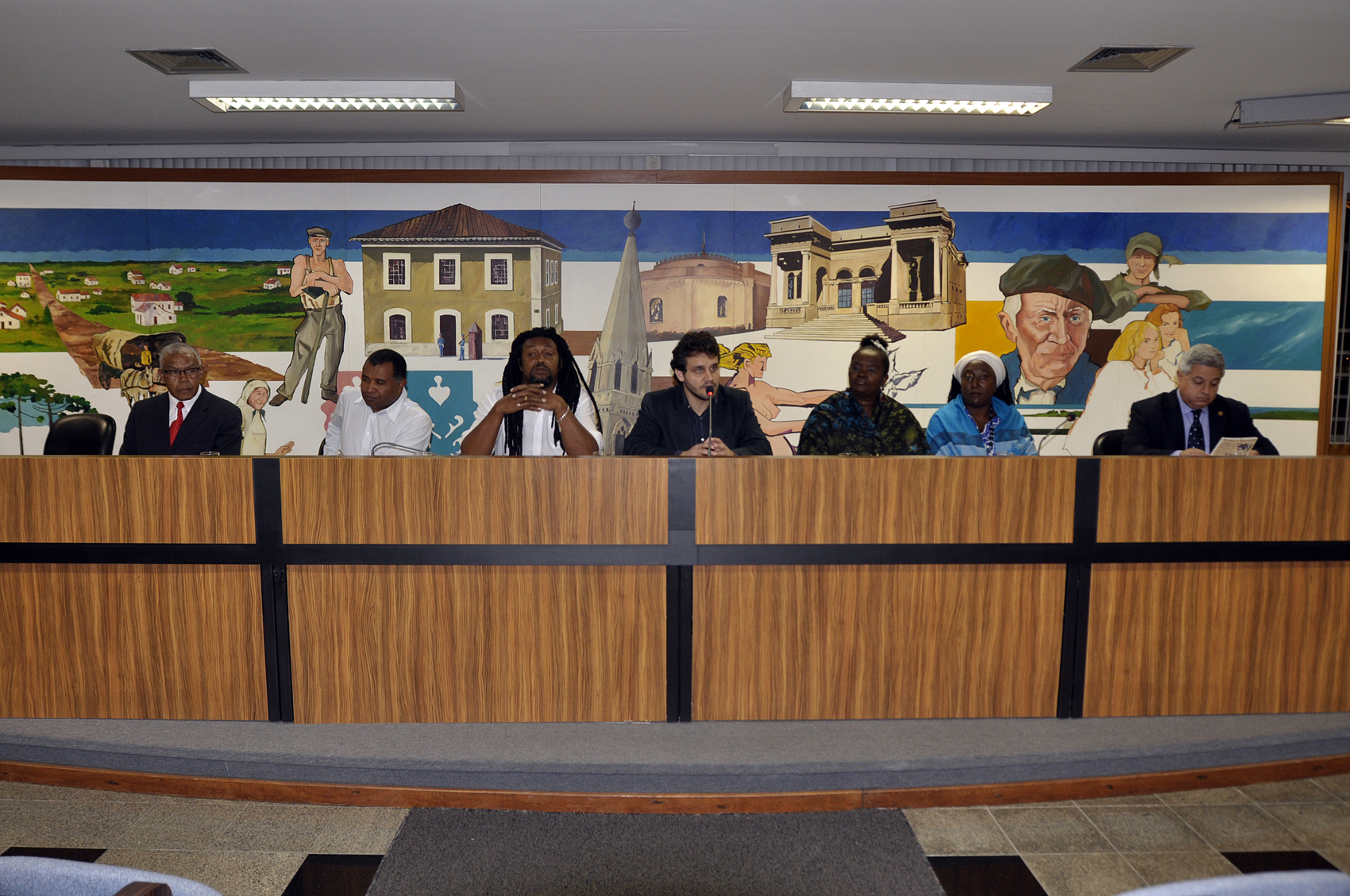 Solenidade homenageia entidades do movimento negro 