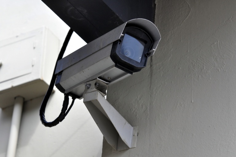 Solicitadas informações sobre instalação de câmeras 