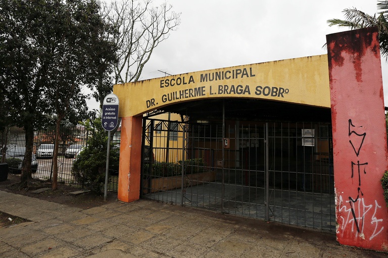 Solicitadas informações sobre obras públicas em Curitiba