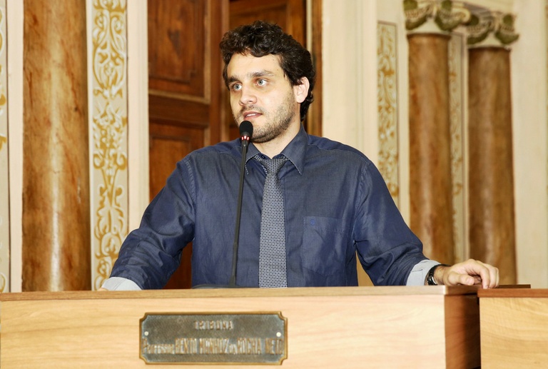 Stica: Emenda de R$ 300 mil para implantação de calçadas