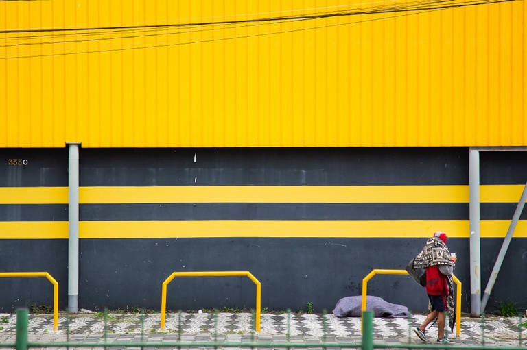 Sugerida aplicação da Lei da Desburocratização na relação de Curitiba com ONGs