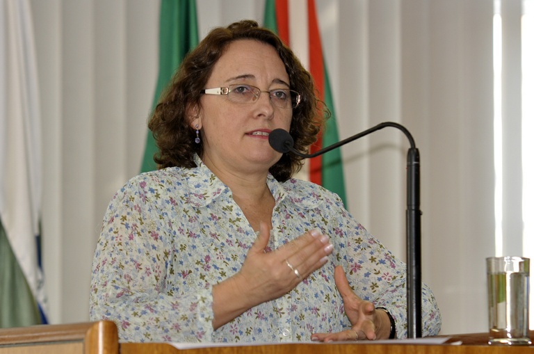 Sugerido comitê de conciliação  para concursos públicos 