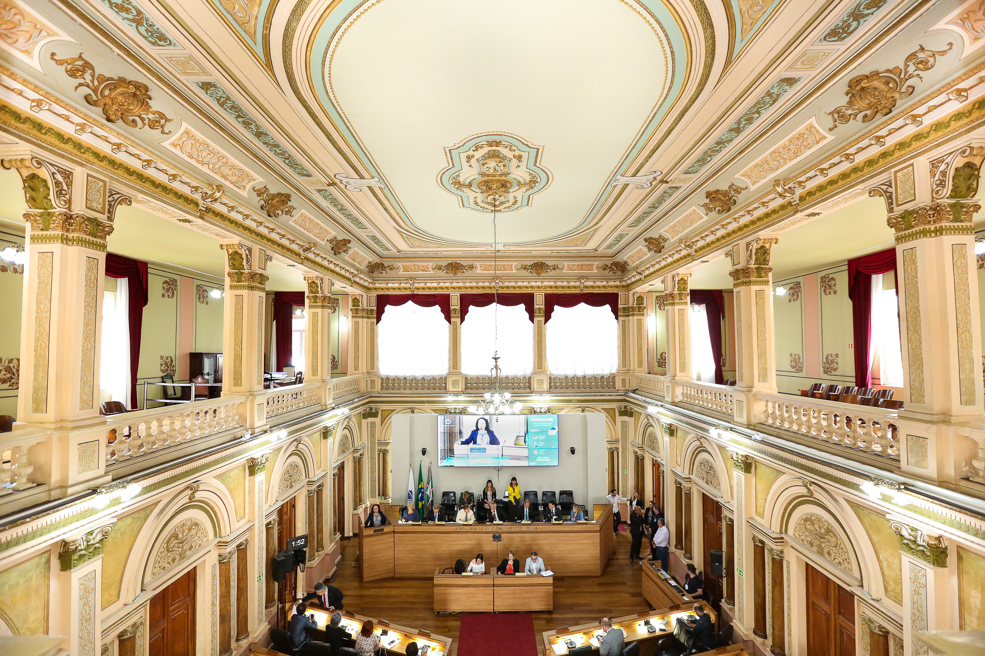 Sugestões ao Executivo abordam motos no Samu e habitação para idosos