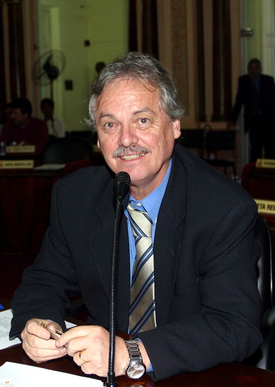 Taxistas podem ter exames grátis nos postos de saúde 