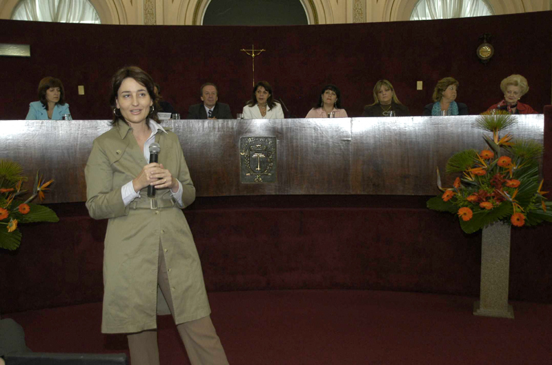 Termina seminário sobre violência contra a mulher 