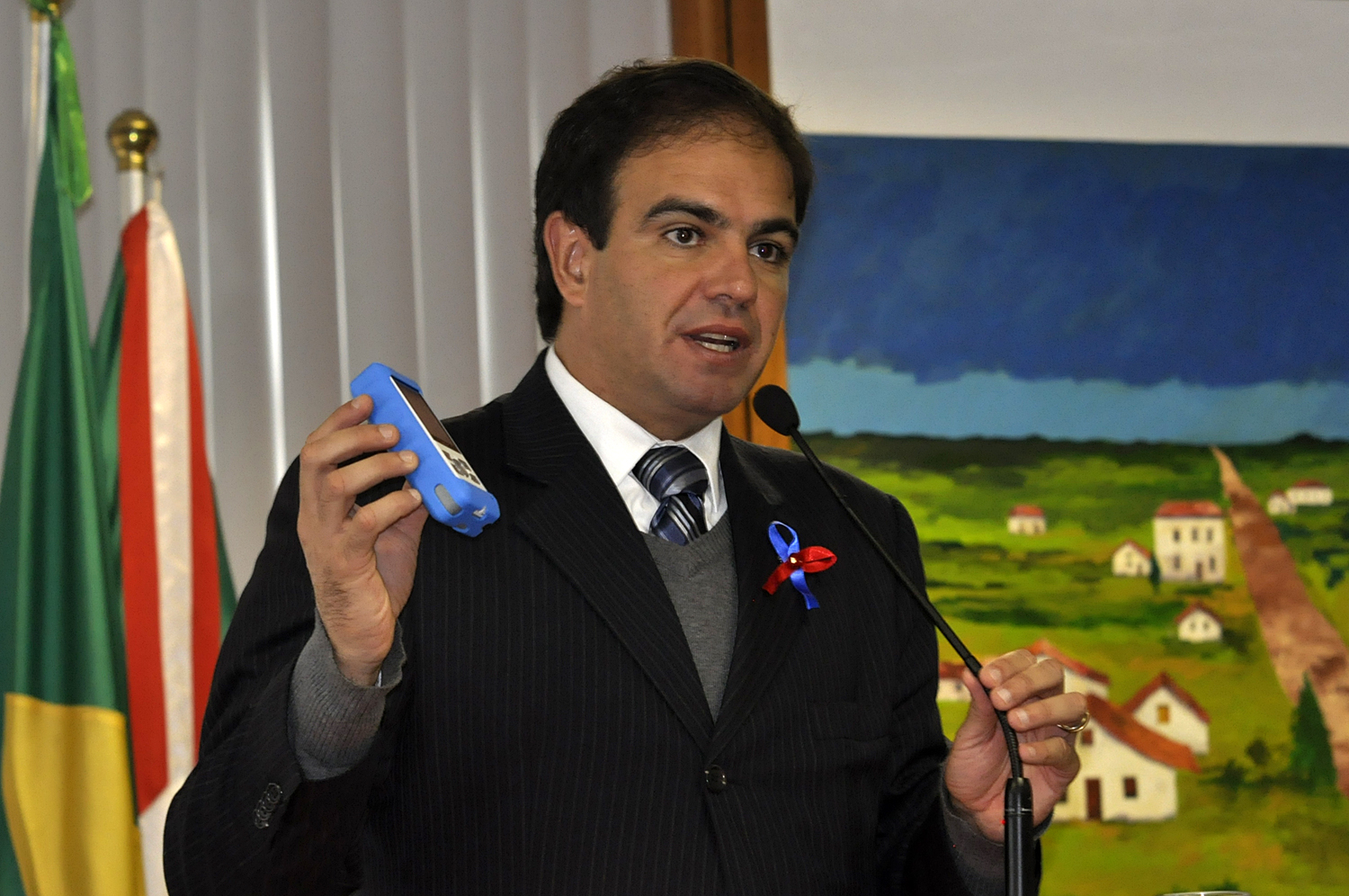 Teste do coraçãozinho pode ser obrigatório 