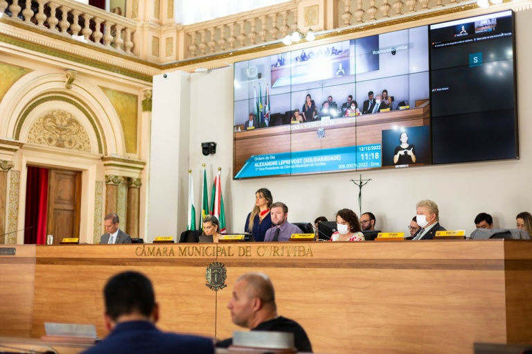 Texto-base da LOA 2023 é aprovado na Câmara de Curitiba
