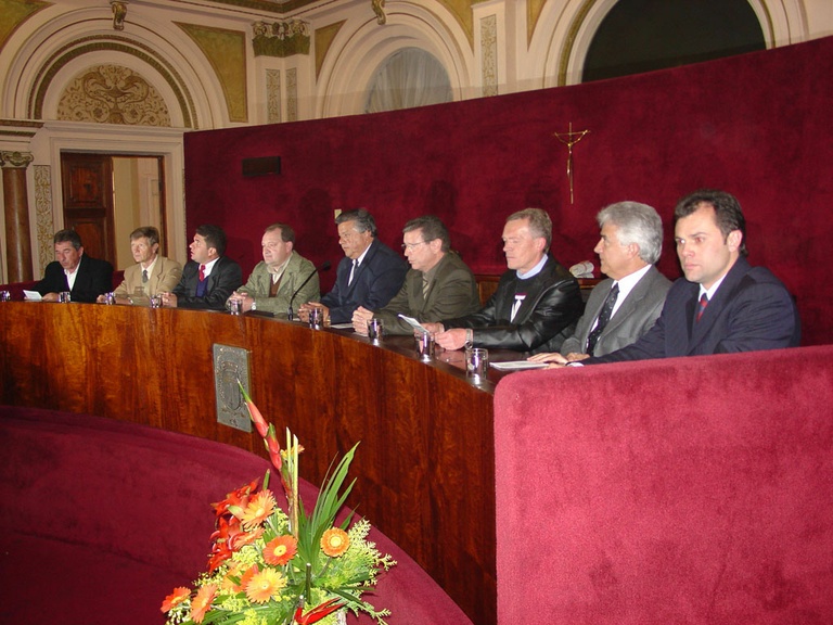 Título consagra dedicação do Padre Leocádio 